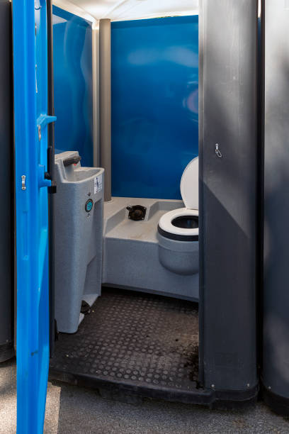 Best Restroom trailer rental cost  in Wayne, OH