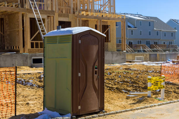 Best Portable restroom trailer rental  in Wayne, OH